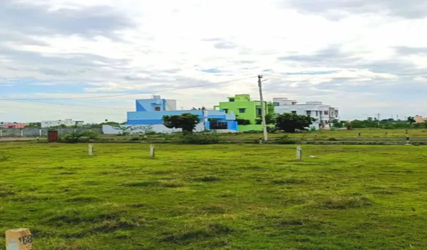 Jones_Metro_Square_2