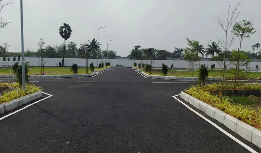 S_and_P_Park_Square_2