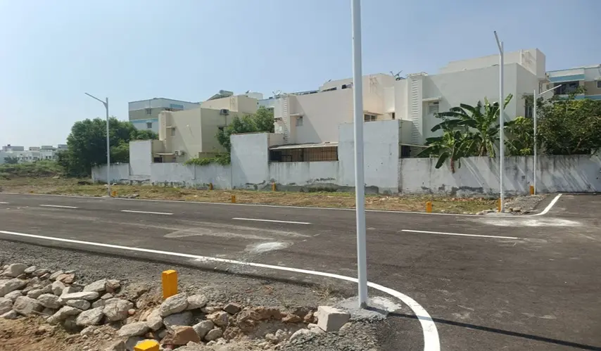 Saradeuz_Brook_Meadows_2