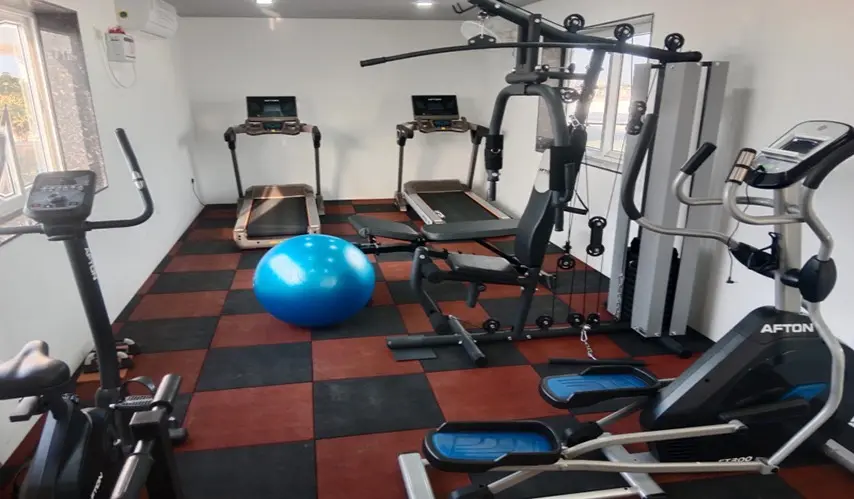 Sri_Balajis_Saphire_6