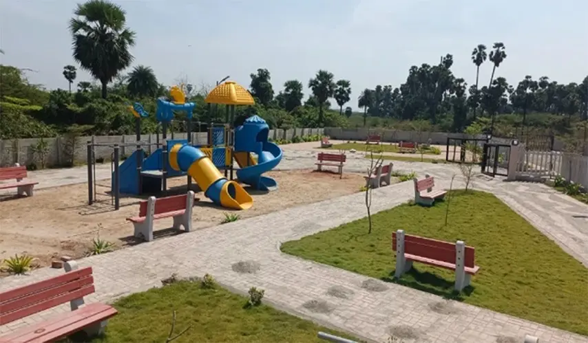 Urban_Tree_Crystal_Crown_5