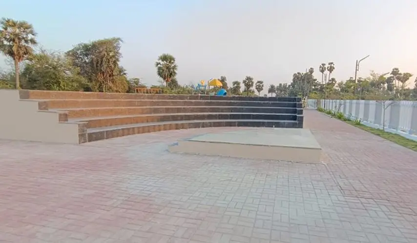 Urban_Tree_Crystal_Crown_6